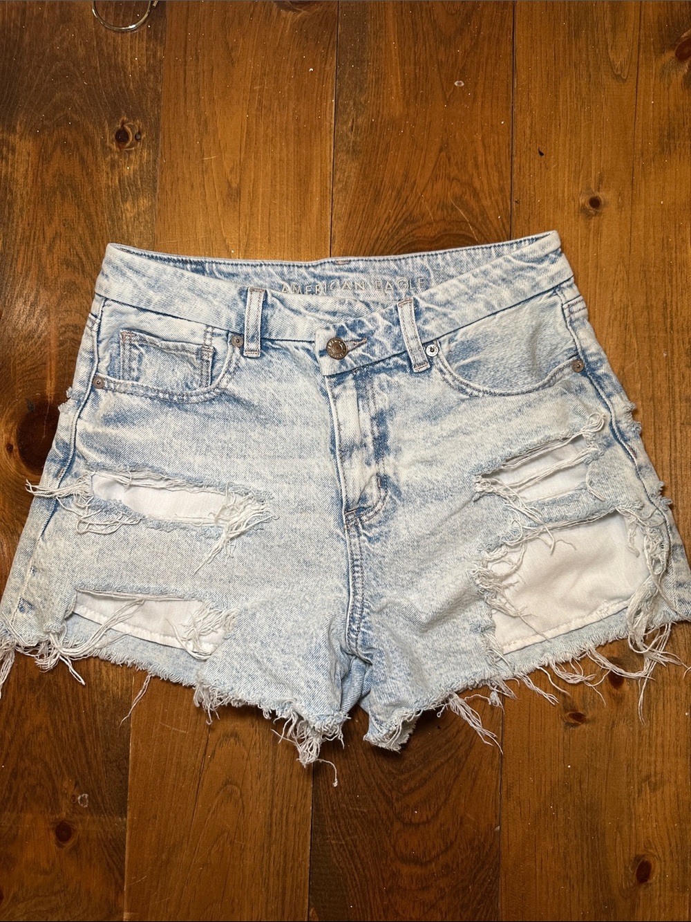 American Eagle High Waisted Crossover Curvy Mom Short